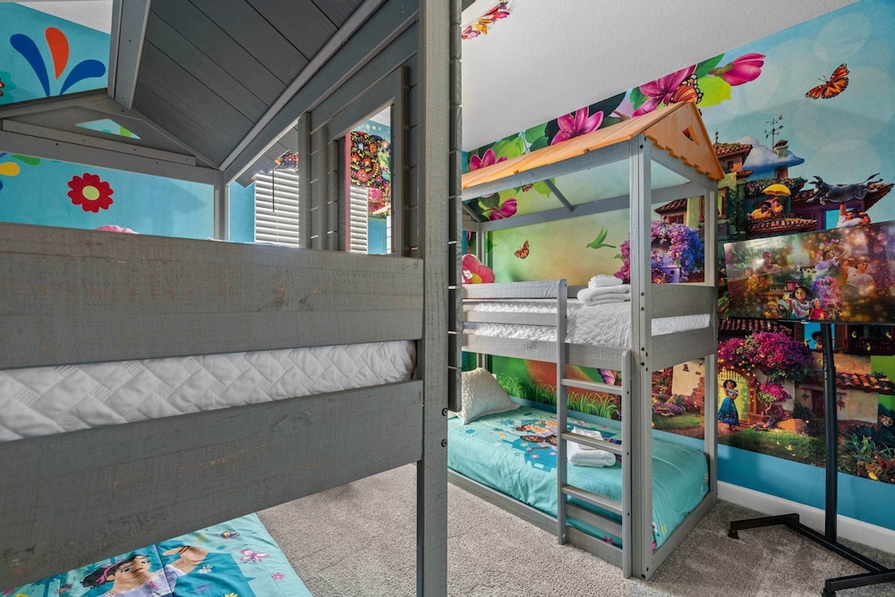 Fully Themed 6bed Fantasy Escape Near Disney