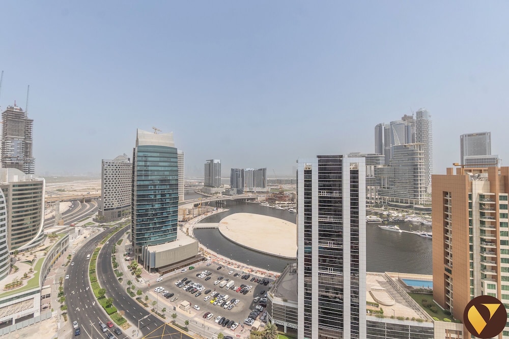 Vogue Downtown close to Burj Khalifa Mal