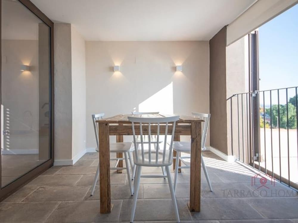 Th56e Apartamentos Murmur la nit