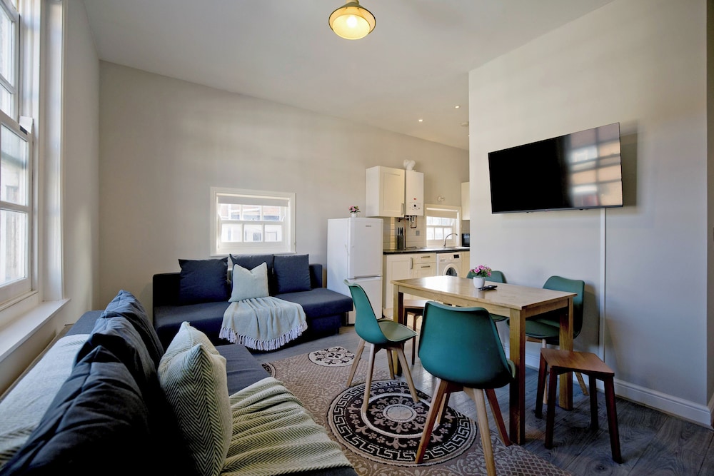 Imperial Barking Road Apartments