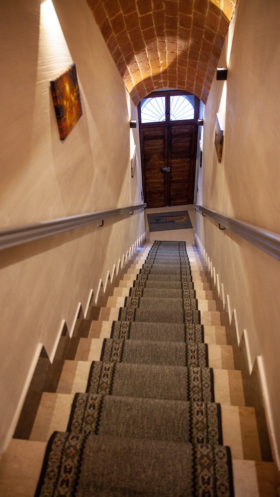 Photo 38
