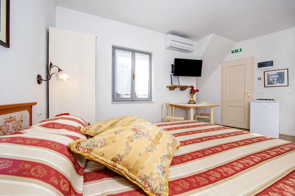 Rooms Sotto i Volti