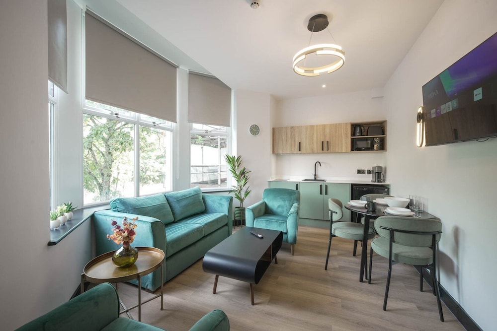 Sixty Aparthotel 2bed, Central Cardiff + Parking