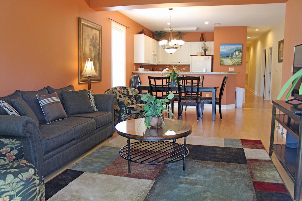 River Oaks by Palmetto Vacations