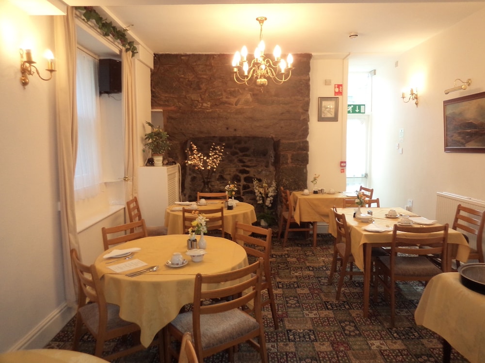 Ivy House