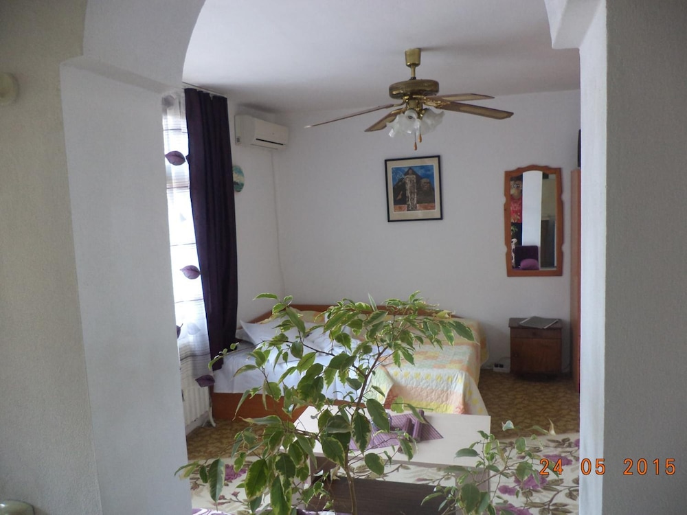 Guest House Liliya