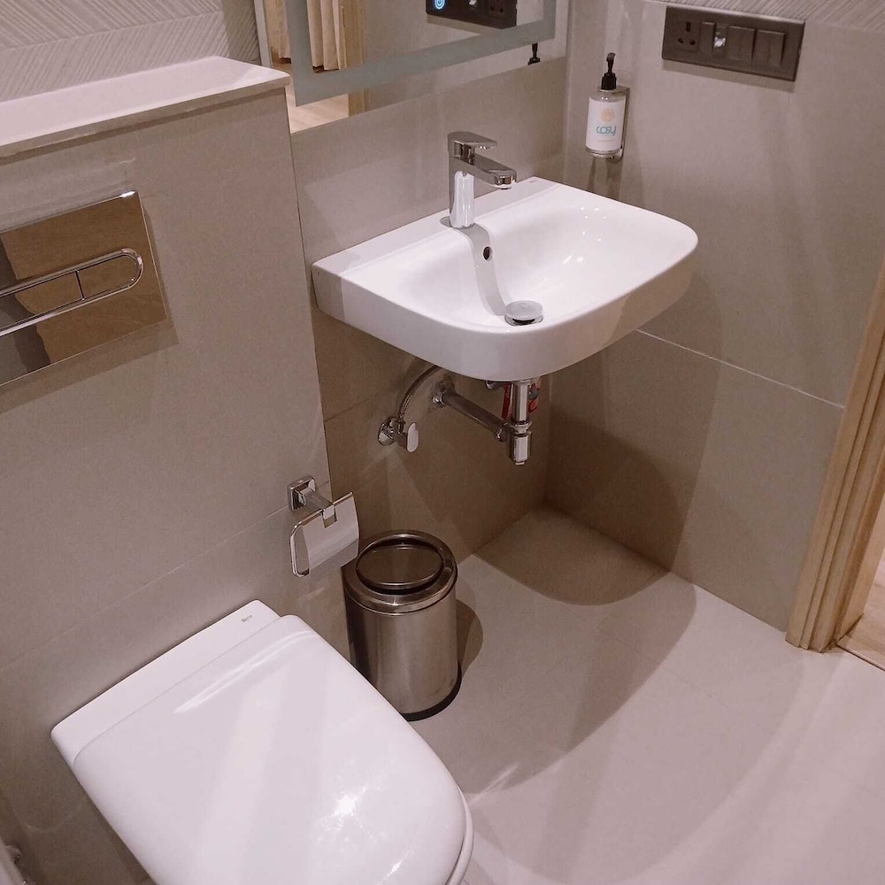 Bluestone Prime by The Cosy Hotels