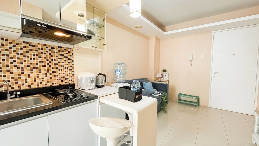 Good Deal And Homey 2Br Apartment Bassura City Near Mall