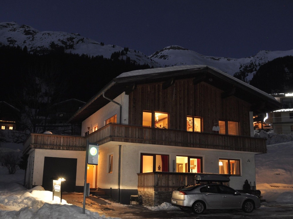 Chalet in Steeg Near Ski Slopes Lechtal