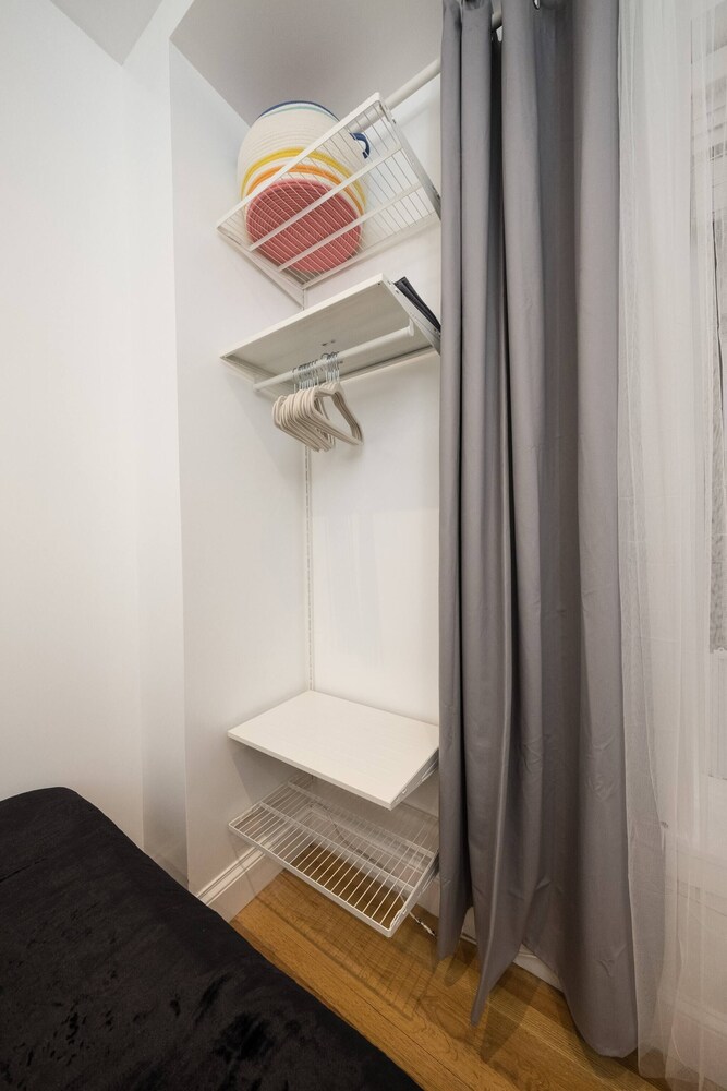 Lovely 4 Br Apt - 2 Blocks To Central Park West