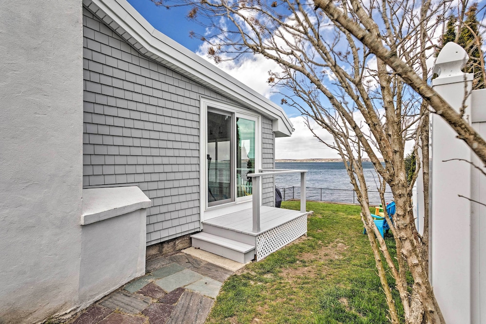Waterfront Portsmouth Cottage: 8 Mi. From Newport!
