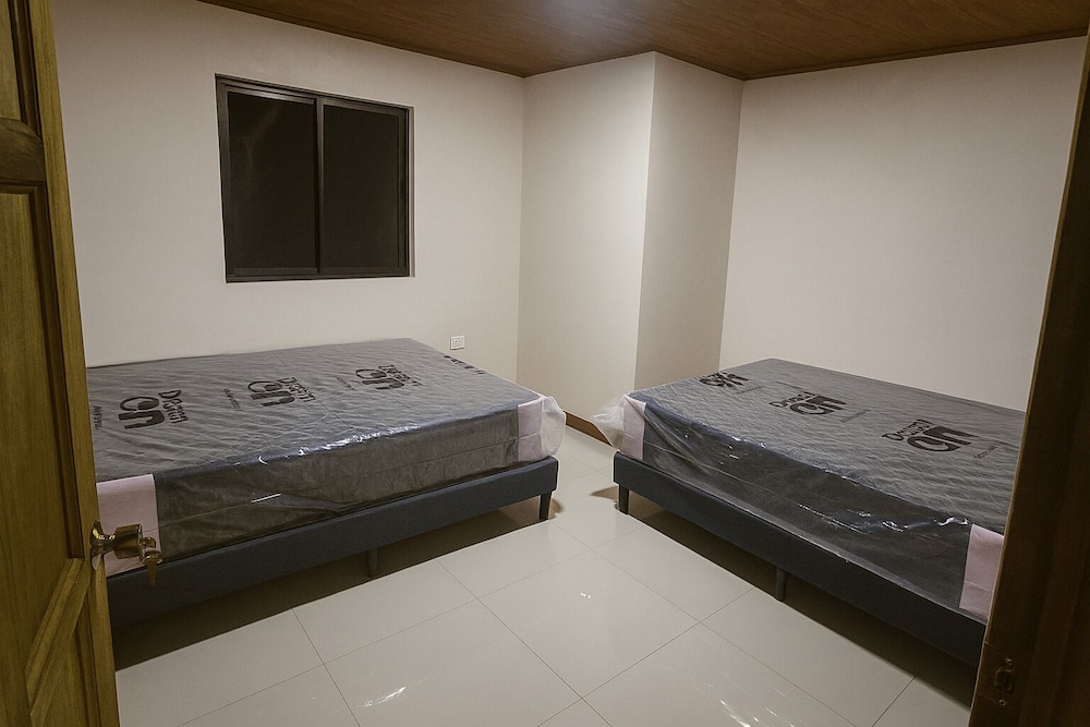 KEYTRI ROOMS