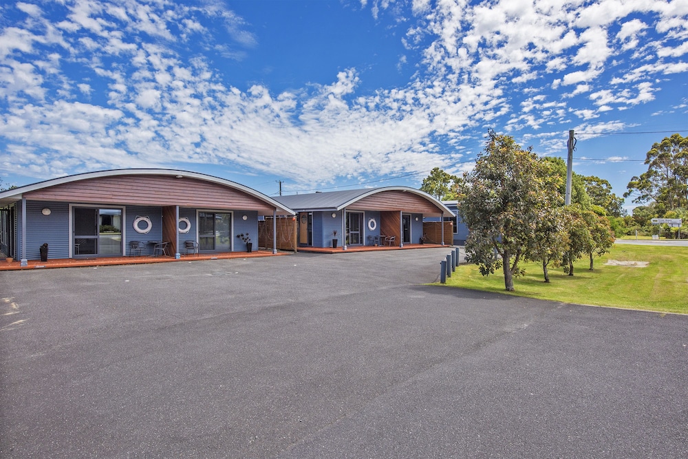 Strahan Bungalows