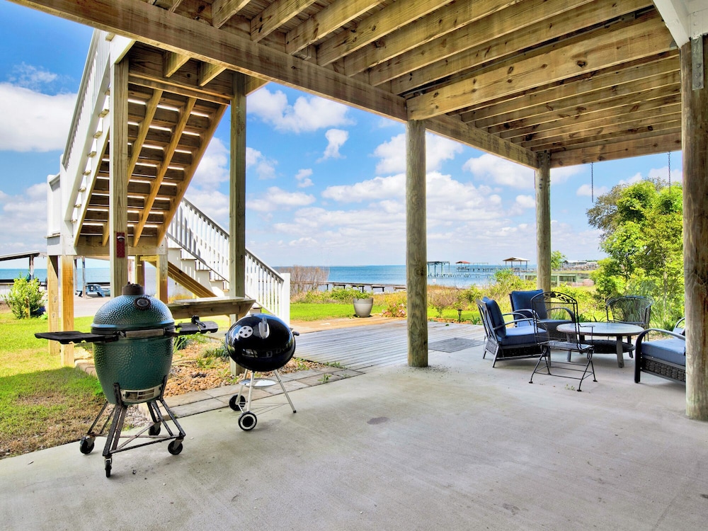 Bay Dream Believer by Southern Vacation Rentals