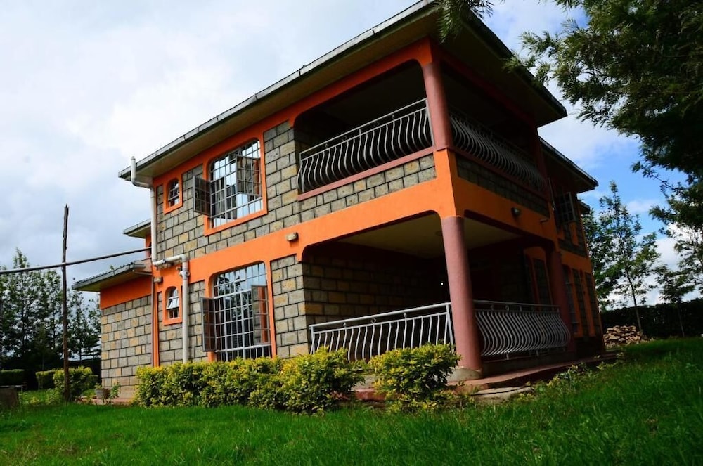 Serian Vacation House
