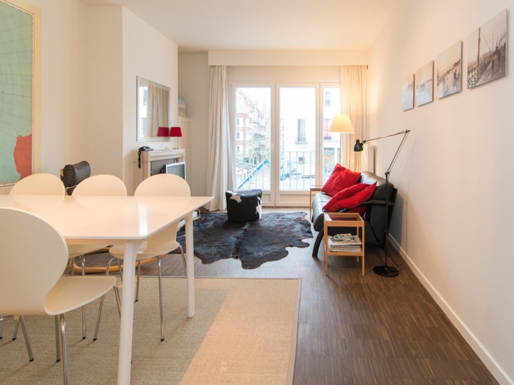 Cozy Apartment Near the Beach