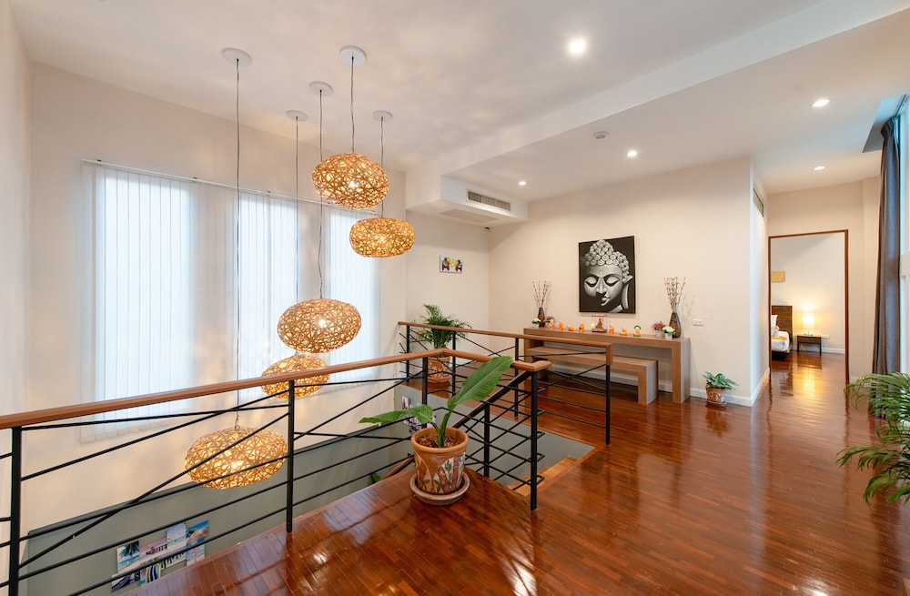 Dream Living Chiangmai Pool Villa
