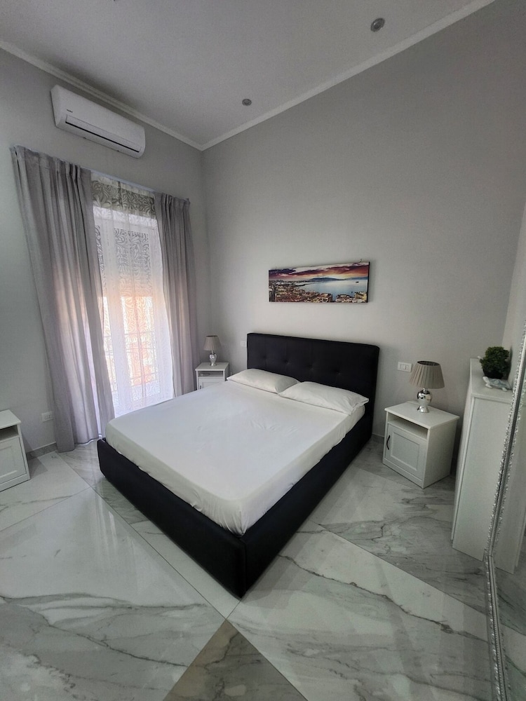 Opera Home Napoli