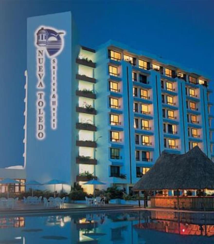 Nueva Toledo Suites & Hotel