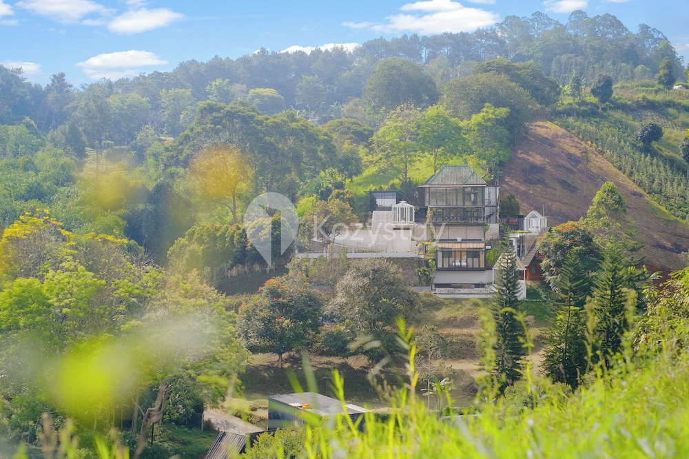 Griya Keraton Villa by Kozystay - Dago
