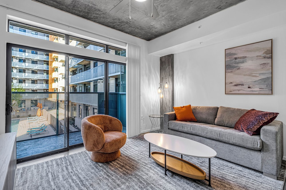 Phoenix Urban Luxury Escape