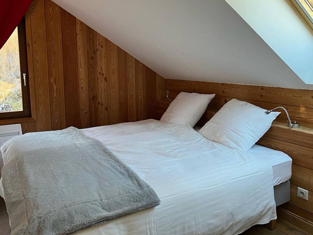 Chalet in Les Deux Alpes With Panoramic Views