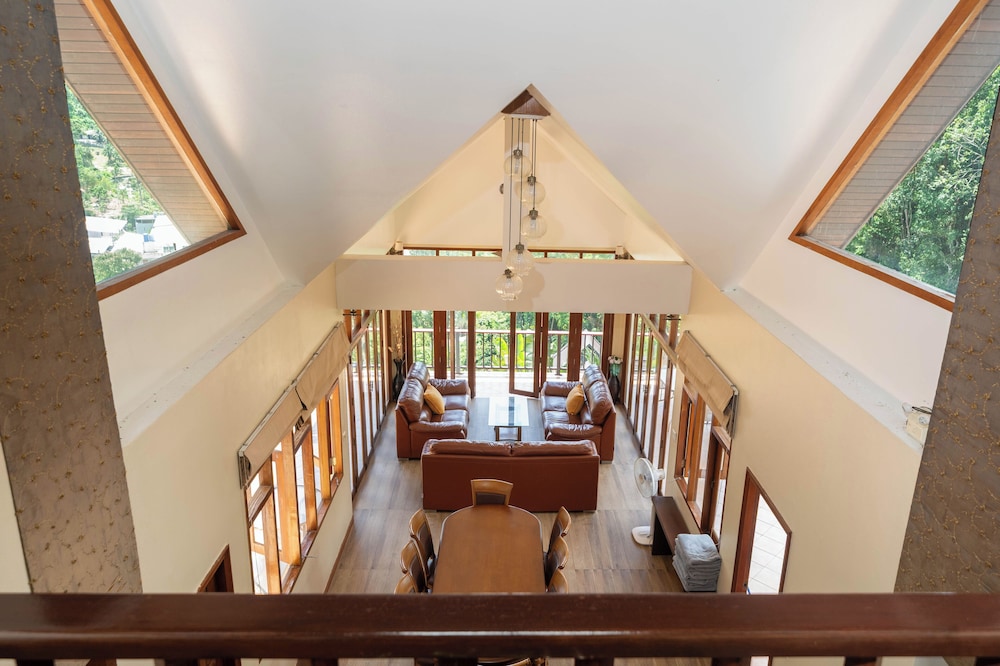 Emerald Hill Villas