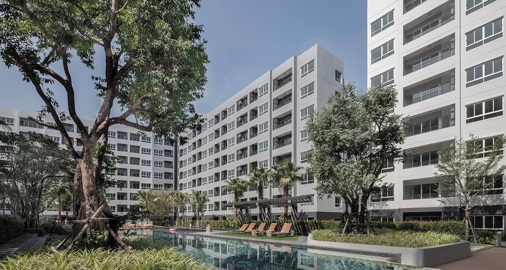 Condo Resort BTS Punnawithi Bill Included