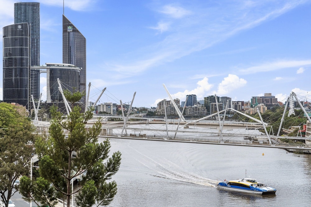 Stylish Studio in the Heart of Brisbane City