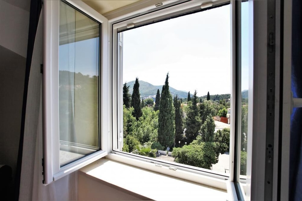 Apartman Laura Zaton