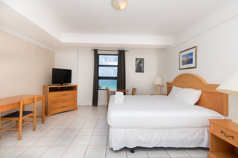 750 Ocean View Hollywood Beach view 5