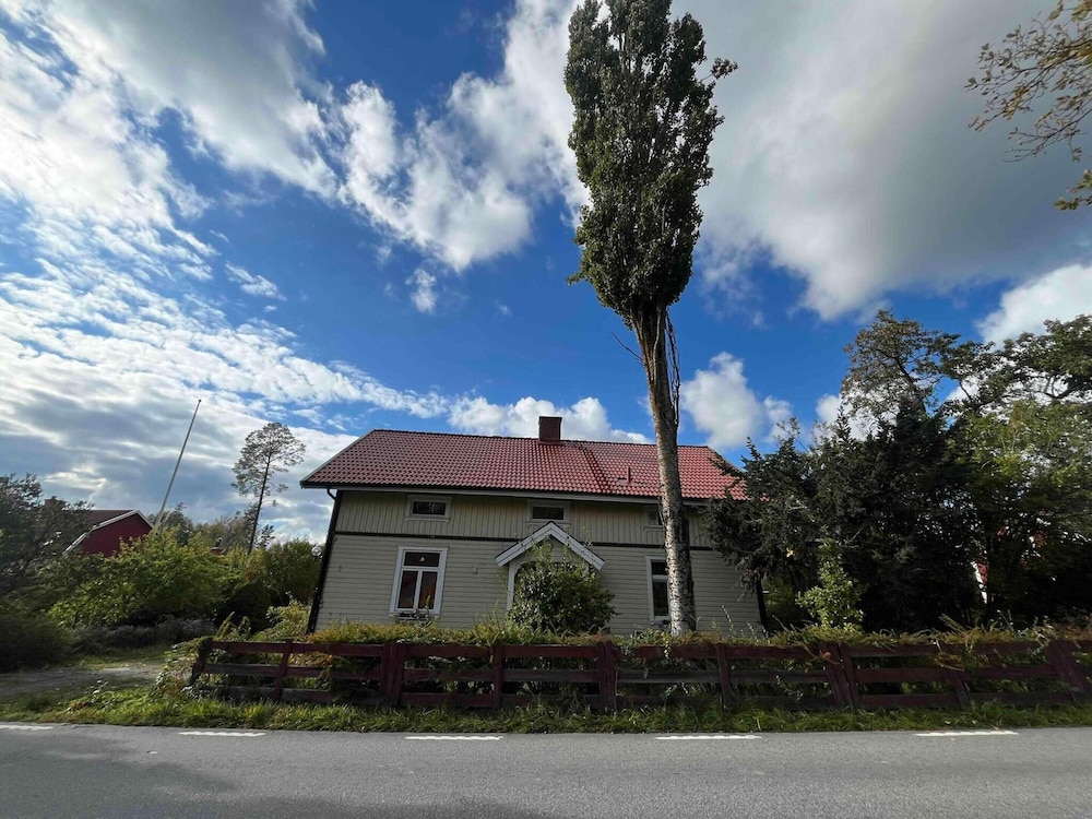 Historic Country Home in Alberga