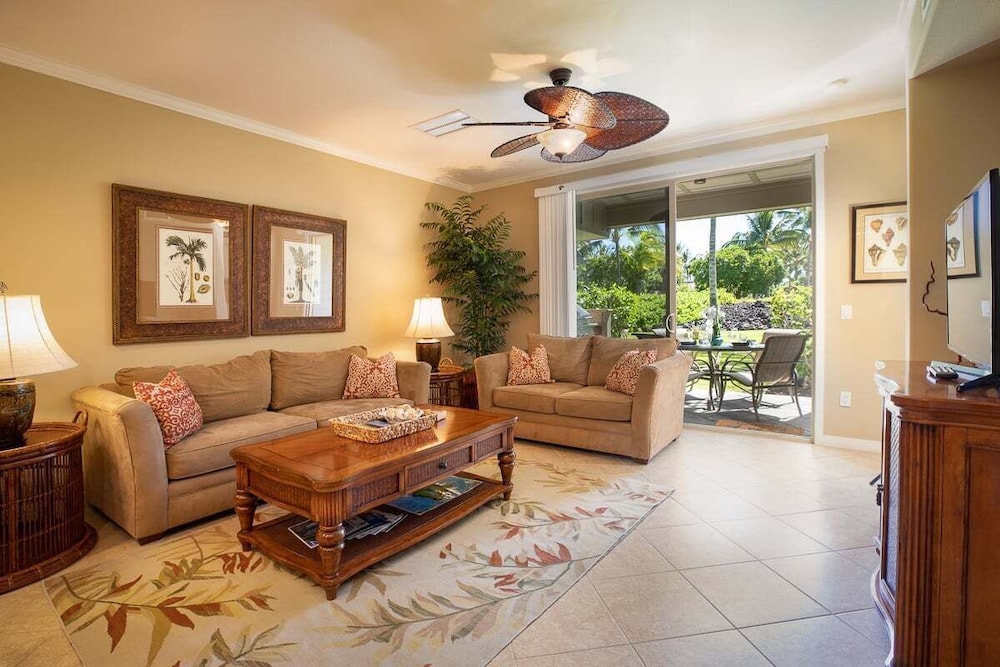 Serene Resort Living - Ground Floor - Private Beach Club Access - Vrkcv
