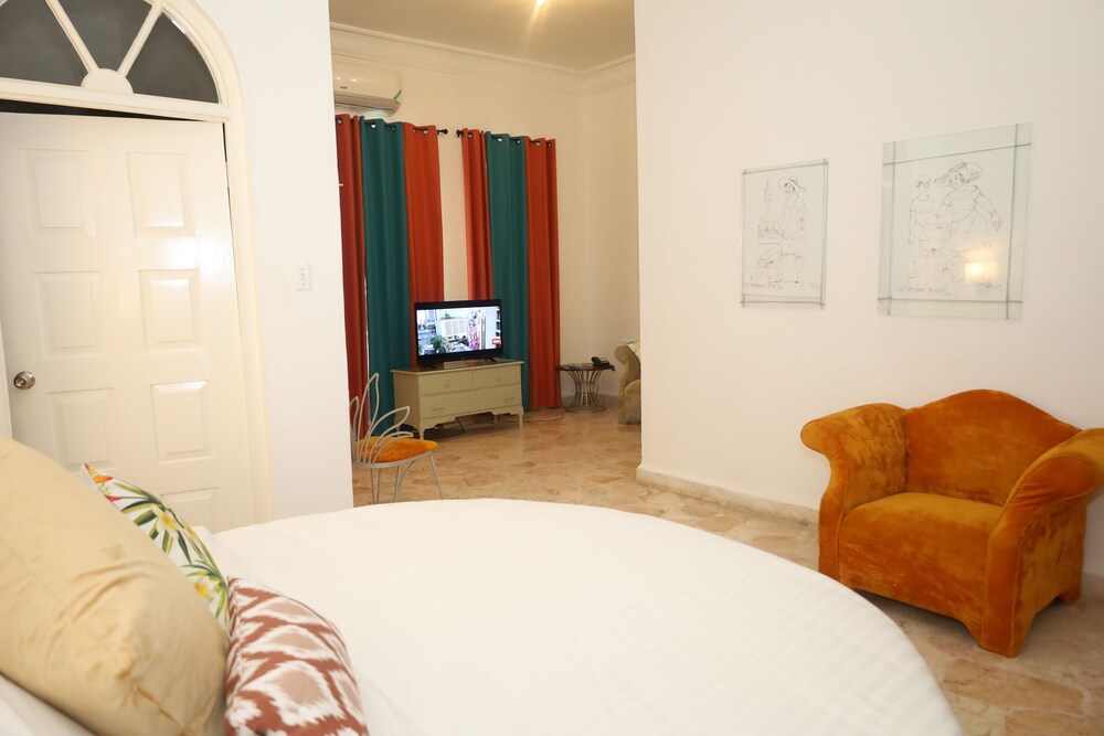 Jamaica Palace Hotel - Property Image 11