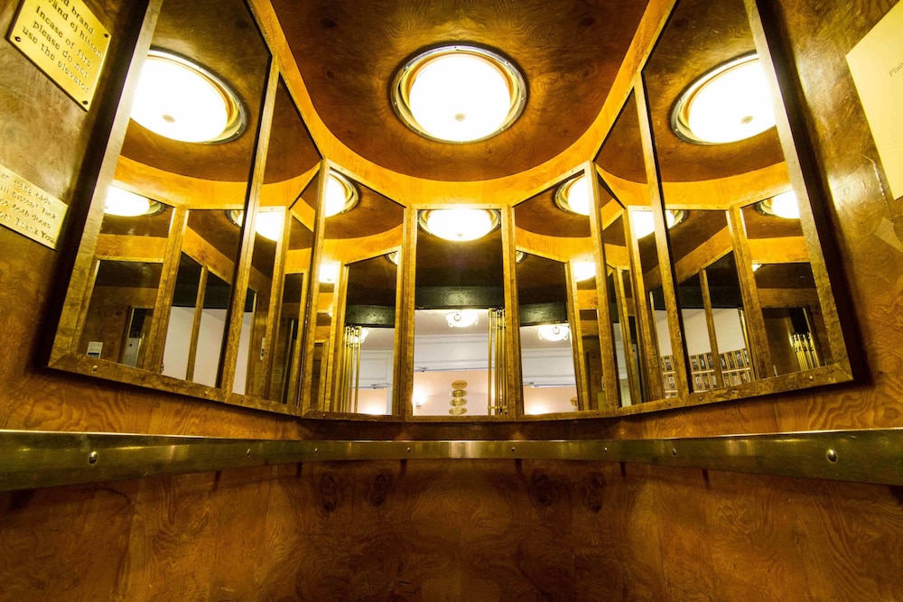 Mayfair Hotel Tunneln 51
