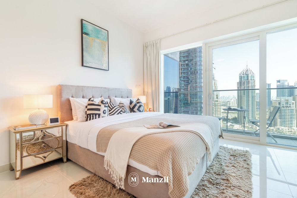 Manzil - 2BR in Dubai Marina w Sea View