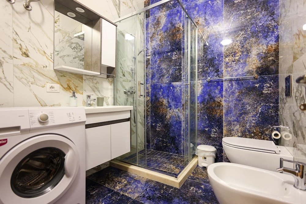 Grandstay Urban Five