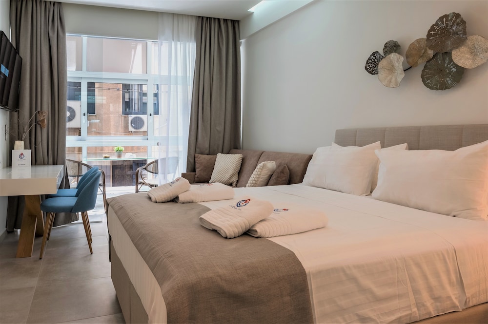 Chic Centre Suites Athens