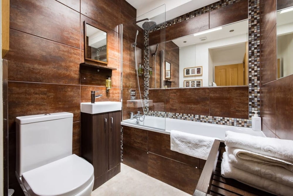 Modern Duplex Near Oxford Street
