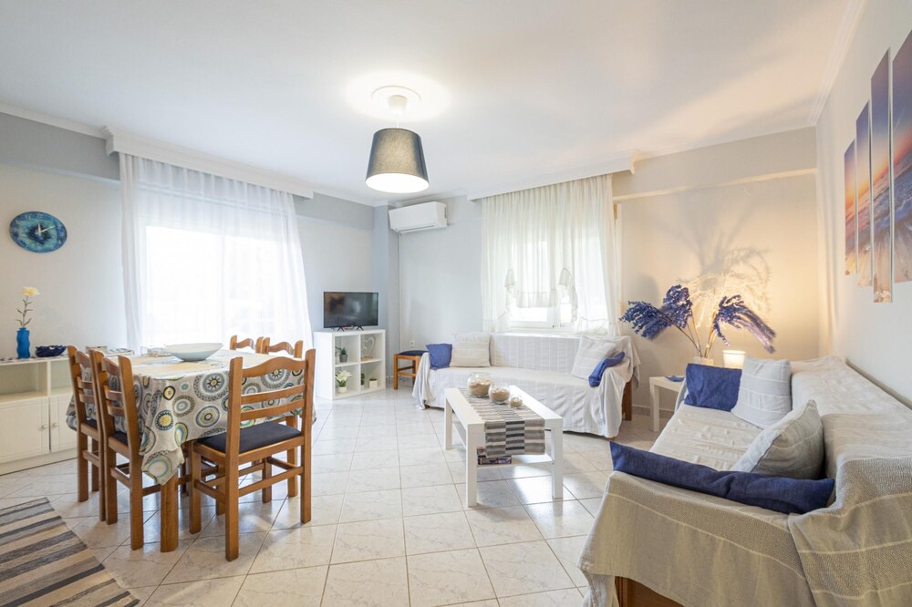 Gema Blue House by Travel Pro Services