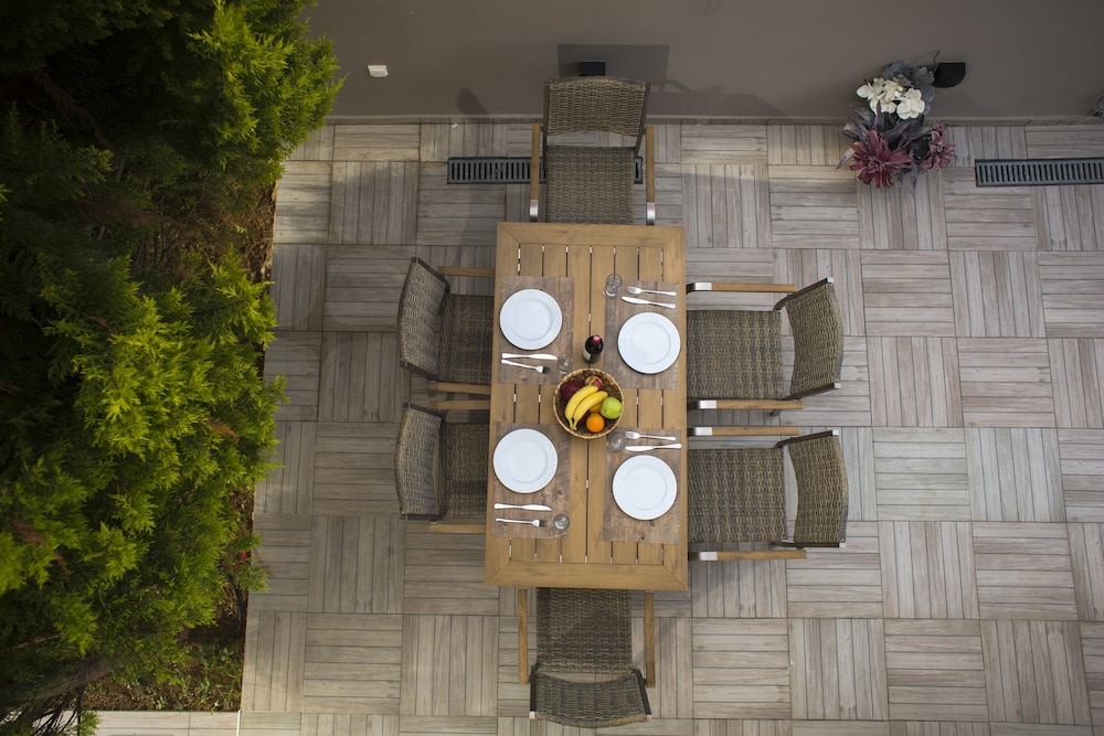 Villa Sirocos, Private eco pool, near the beach
