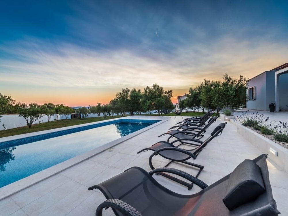 Villa in Debeljak With Pool Near the Sea view 4