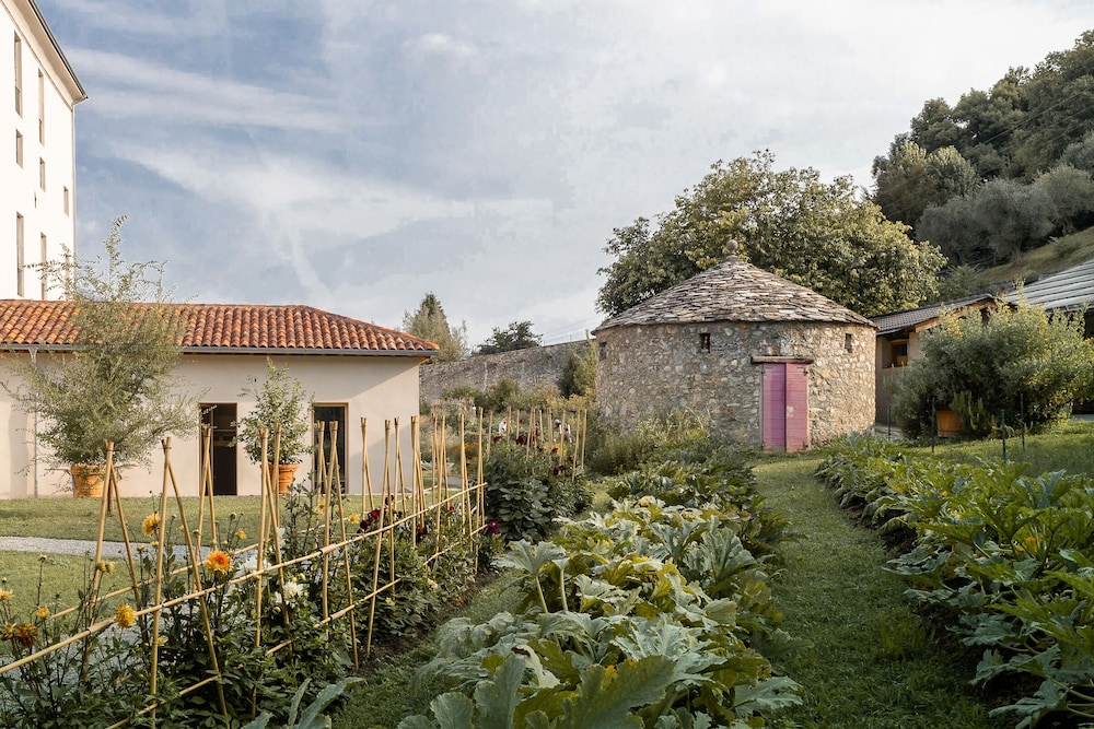 Agriturismo la Derta view 2