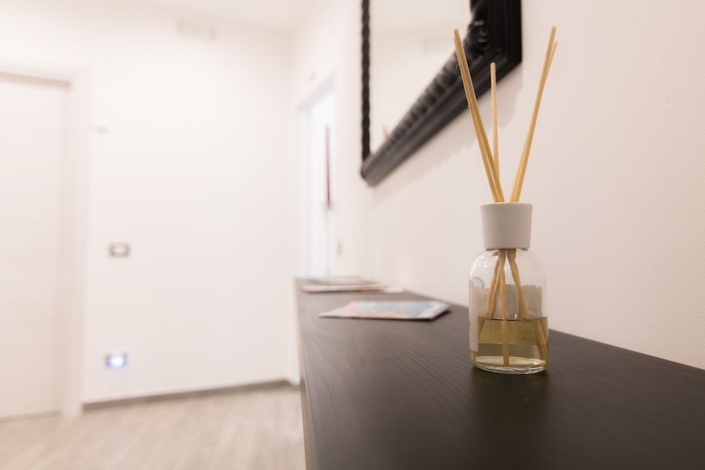 Cavour Rooms