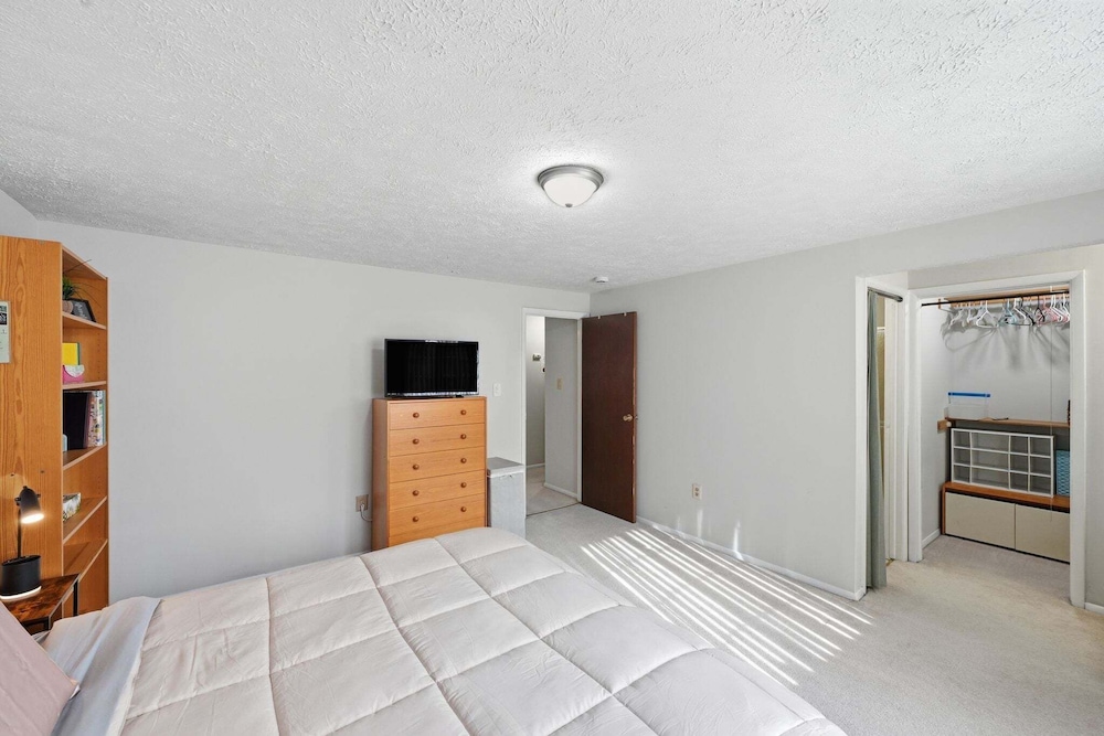 Manassas Comfort Cozy 3br Family Home 3 Bedroom Home