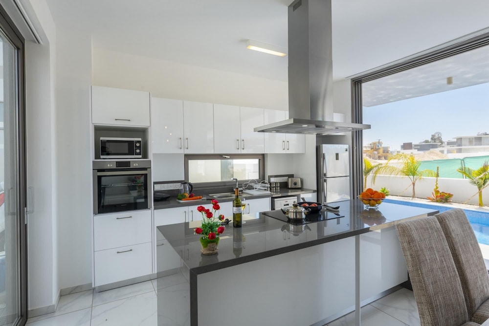 Protaras Royal Pearl Villa 7