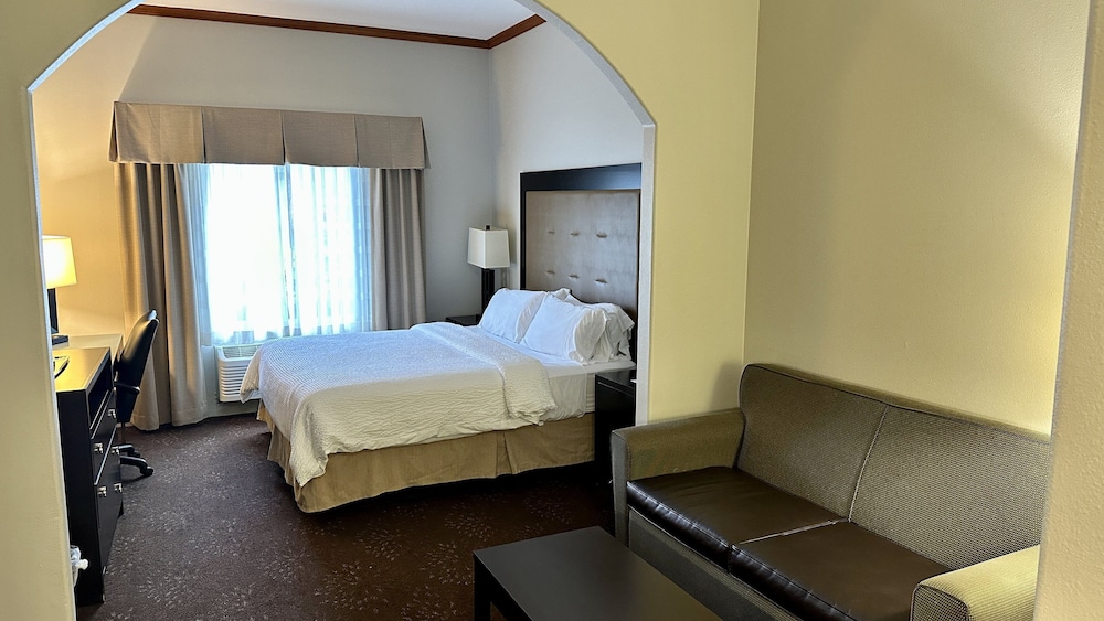 Hotel Lugo Rock - Image 1