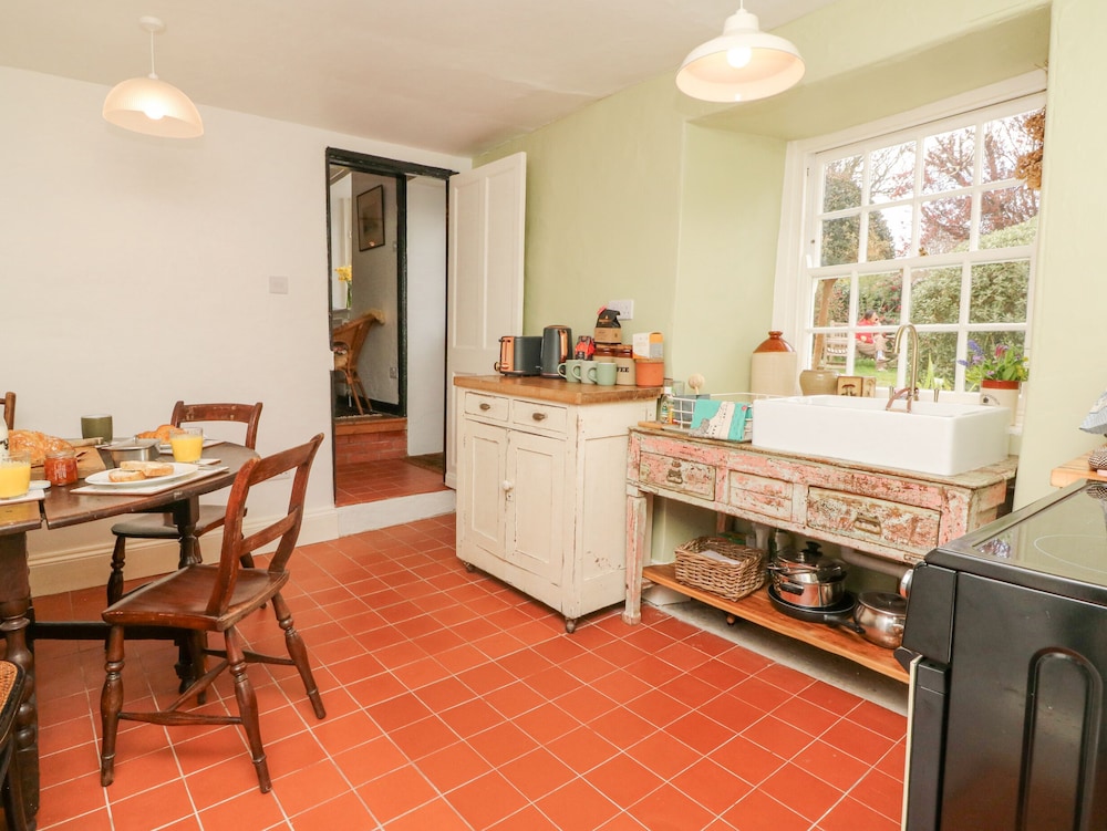 Blackbird Cottage