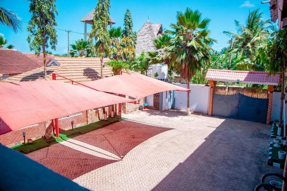Brightstar Apartments Diani