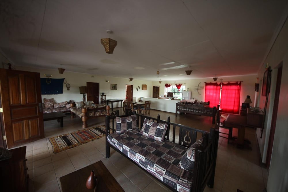 Narasha Guest House